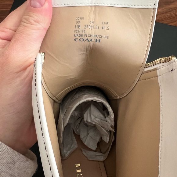 ✨ NEW Coach Liza White Leather Booties, Size 11, NWT✨ - Picture 11 of 11